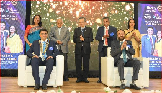 રોટરી ક્લબ ઓફ વાપી રિવરસાઇડના પ્રમુખનો પદગ્રહણ સમારોહ યોજાયો