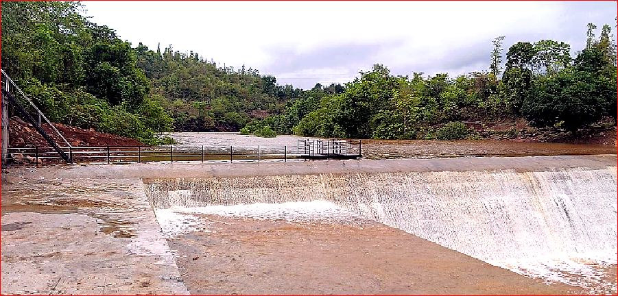 કપરાડામાં પહેલા વરસાદે મોટા ચેકડેમો છલકાતાં ખેડૂતોમાં ખુશીની લહેર