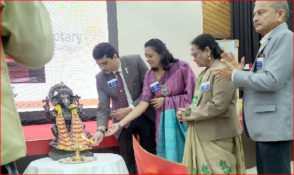 રોટરી ક્લબ ઓફ સરીગામનો ૩૨મો પદગ્રહણ વિધિ સમારોહ યોજાયો