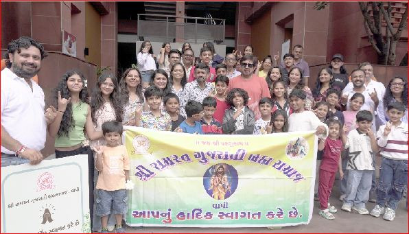 વાપીમાં બાળકો માટે ગુજરાતી ફિલ્મ ‘ભમરડો’નું નિઃશુલ્ક સ્ક્રીનિંગ કરાયું