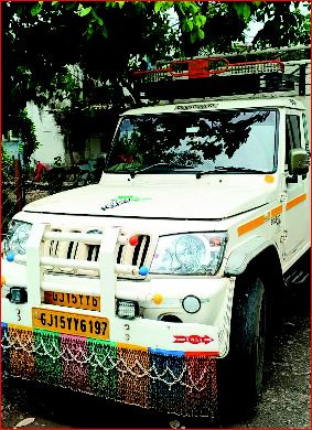 બારોલીયાથી ગેરકાયદે પશુ ભરેલ ટેમ્પો ઝડપાયો