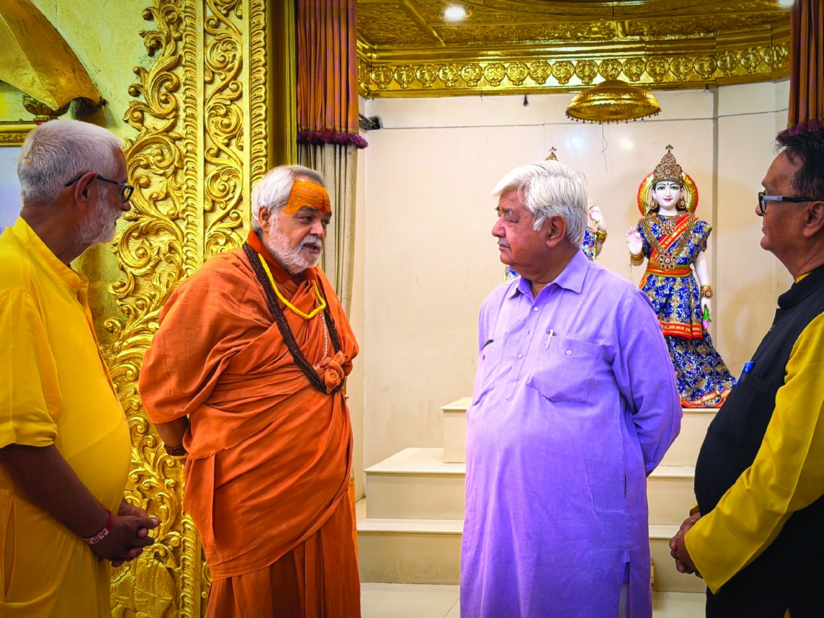 ધરમપુરના બરૂમાળમાં વીઍચપીના આંતરરાષ્ટ્રીય અધ્યક્ષે મુલાકાત લીધી