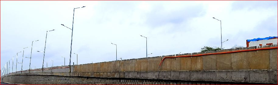 સરોધીમાં નવા ઓવરબ્રિજ પર સ્ટ્રીટ લાઈટો ઝળહળી : વાહનચાલકોમાં આનંદ