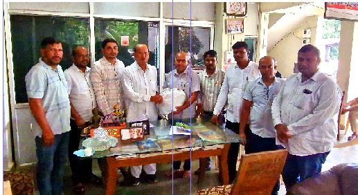 ઉમરગામમાં ધારાસભ્યઍ સેવા કાર્યમાં સહયોગ આપનારનો આભાર માન્યો